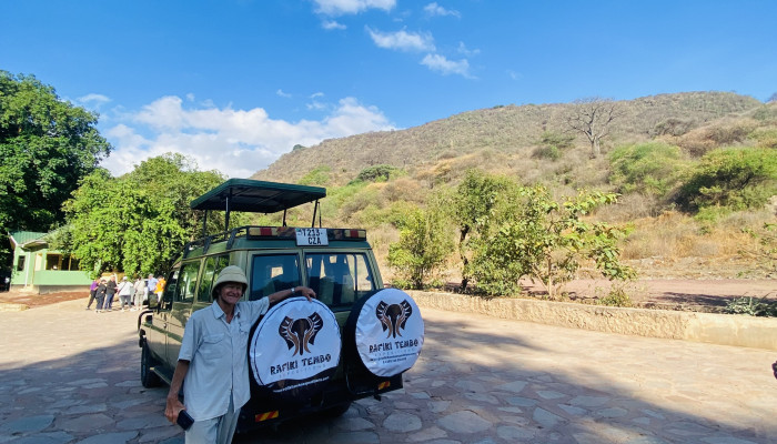 Home: rafiki tembo tours